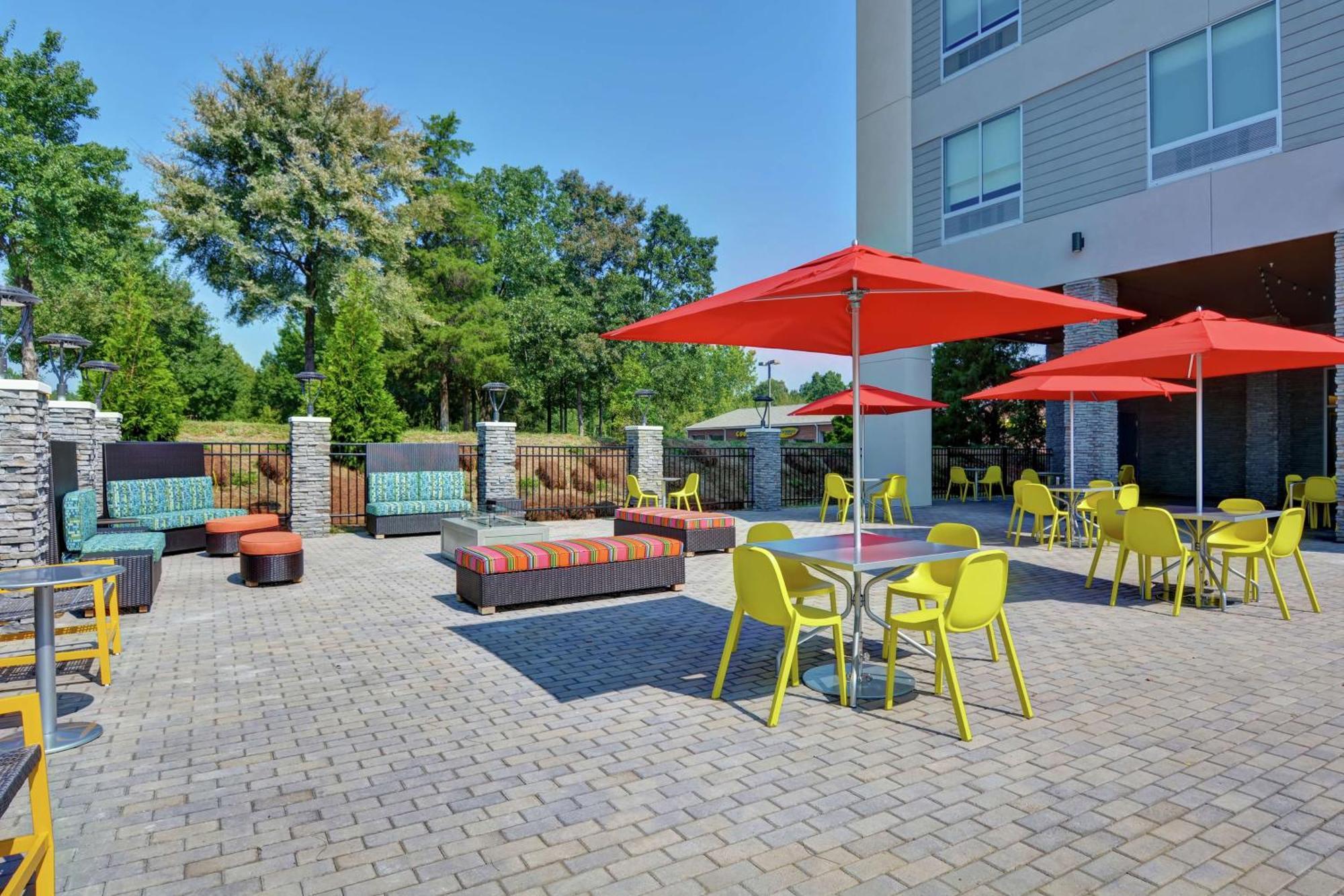Home2 Suites By Hilton Charlotte Piper Glen Exteriör bild